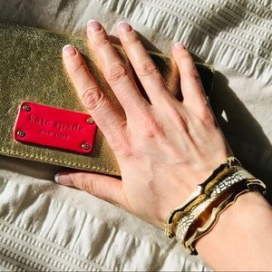 KENDRA SCOTT Gorgeous Gold & White Bangle Set